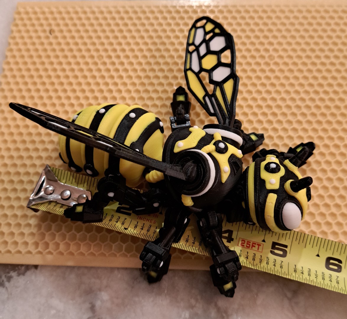 Cyber Bee - Cyborg Bee - Image 5